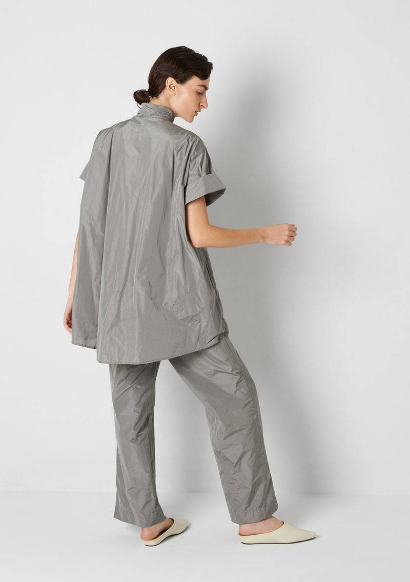 Katharina Hovman Short Sleeve cement Großer Ausverkauf