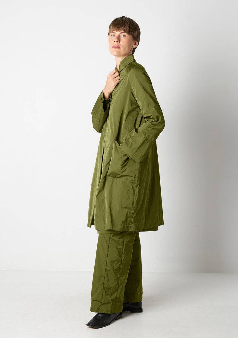 Katharina Hovman Mantel heavy Taffeta, matcha Preisnachlass