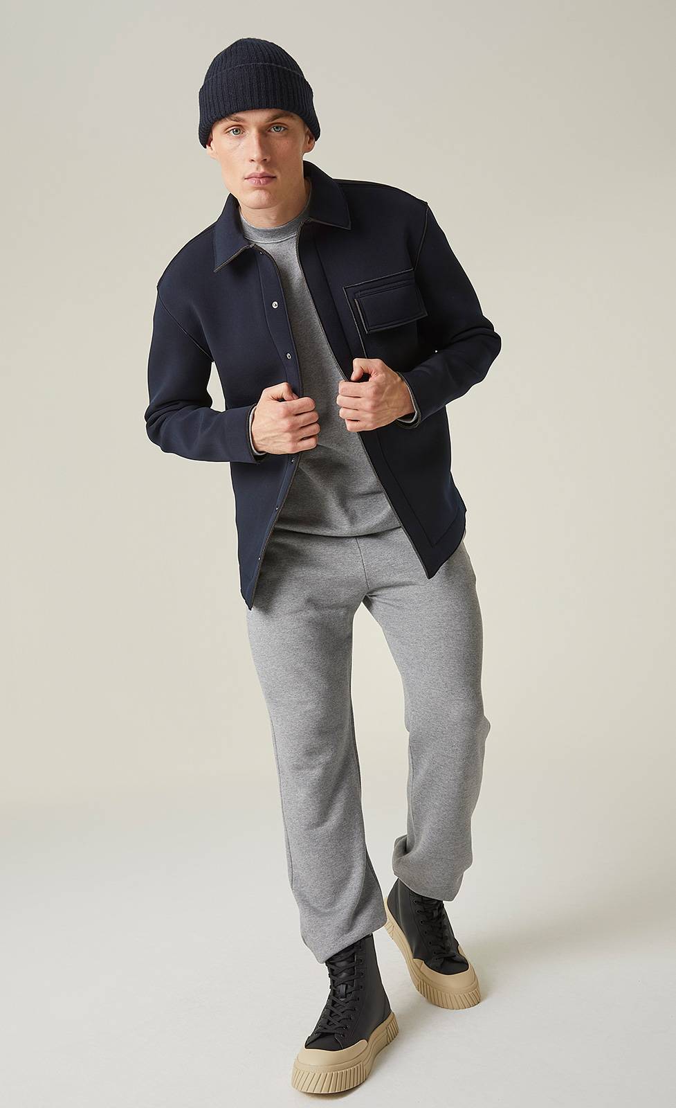 Kiefermann Tavi Jacke mit geschnittenen Kanten im Angebot