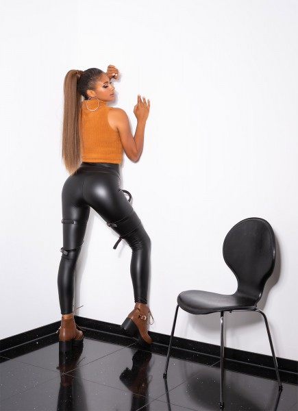 Koucla Trendy Schnürstiefel mit Plateau & Schnalle Tiefpreis