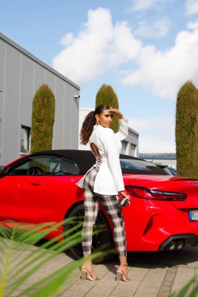 Koucla Sexy Highwaist Hose mit Karomuster und Taschen Speichern exportieren