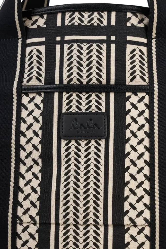 Lala Berlin East West Tote Marin canvas heritage stripe black Große Rabatte