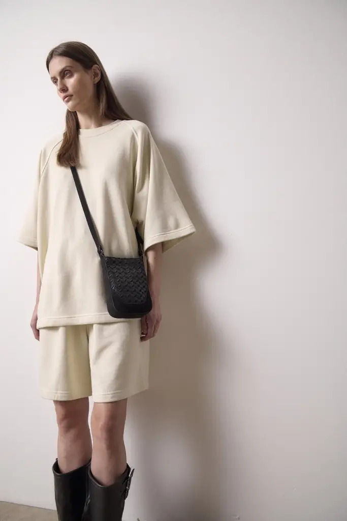Lala Berlin Flat Crossbody Milwa grainy vegan leather black Saisonale Angebote