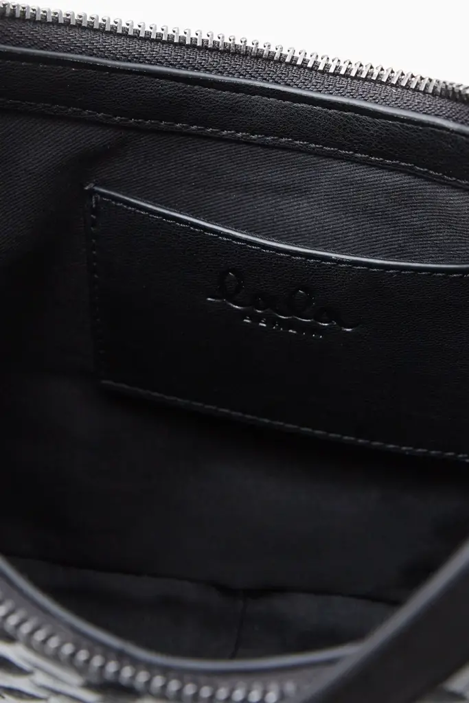 Lala Berlin Medium Handbag Mellow grainy vegan leather black Kauf eins, bekomm eins gratis