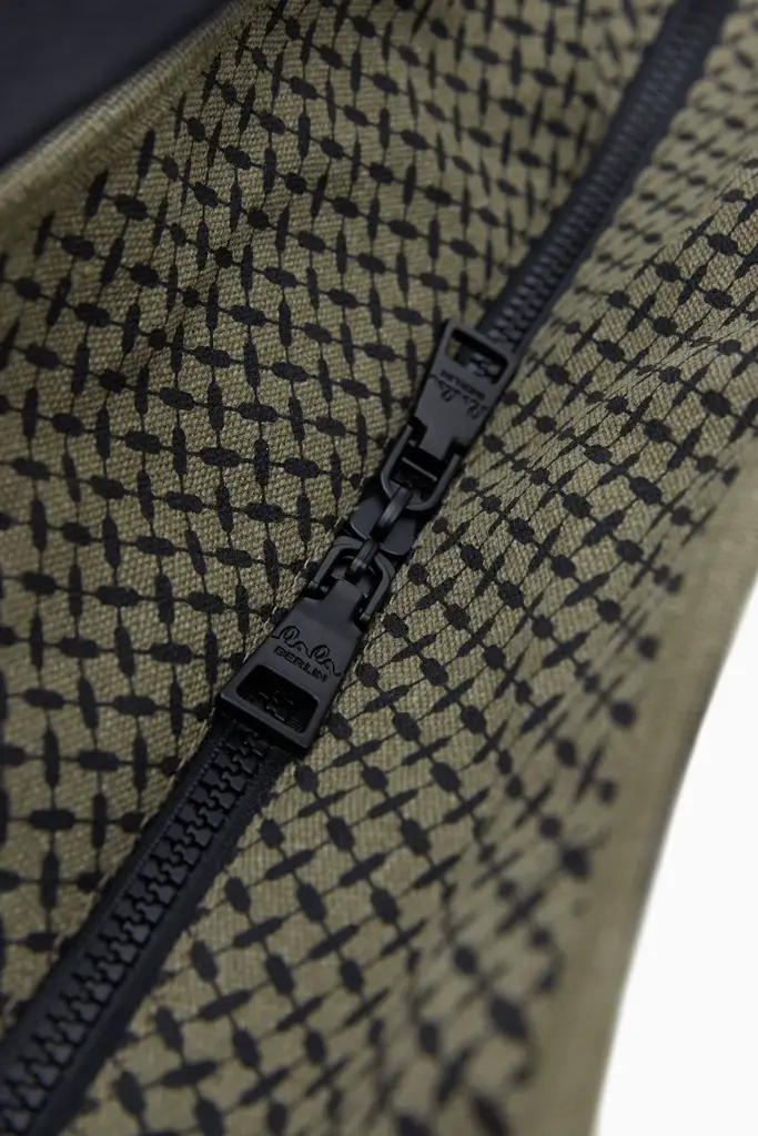 Lala Berlin Shopper Mason canvas olive/black Super Sparpreis
