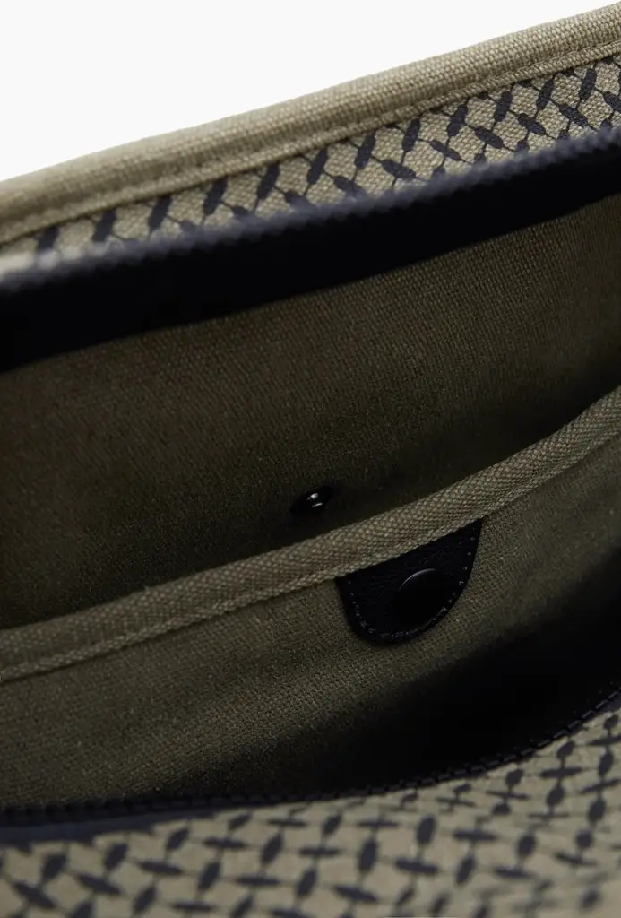 Lala Berlin Shopper Mason canvas olive/black Super Sparpreis