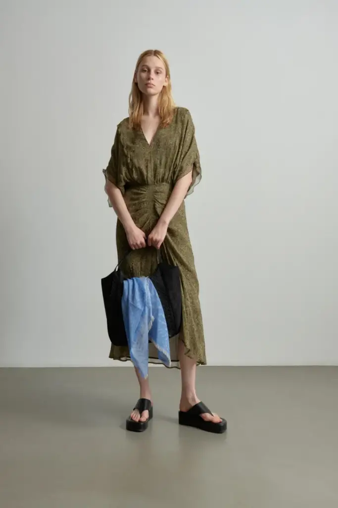 Lala Berlin Dress Dilyana viscose maze garden Versandkostenfrei