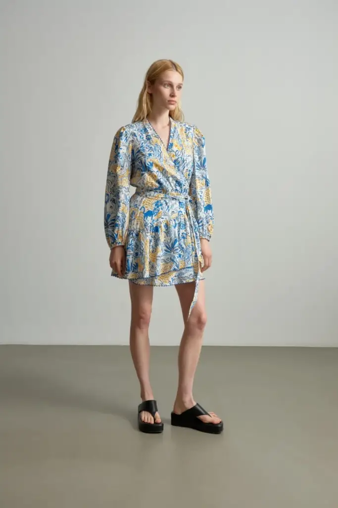 Lala Berlin Dress Dilovan linen/viscose blend magic garden day Exklusivangebot