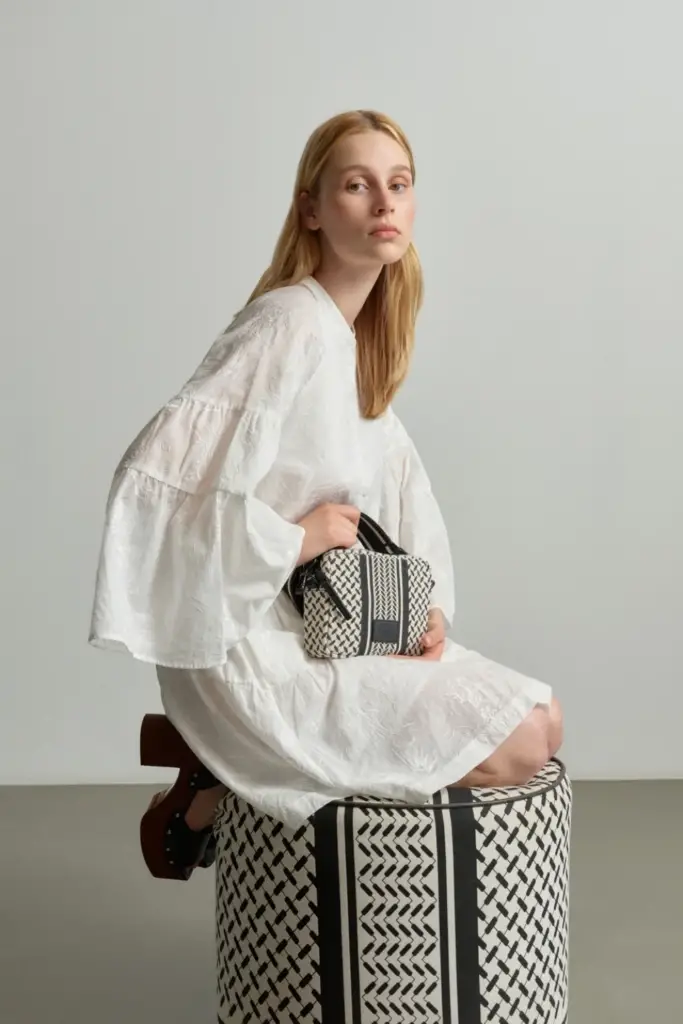 Lala Berlin Dress Delmar cotton embroidery white Osterangebot