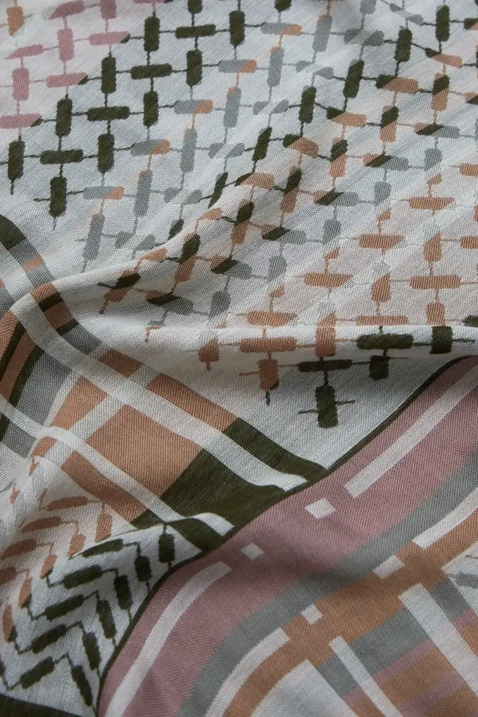 Lala Berlin Scarf Avril viscose mix dusk Nur noch ein Tag übrig