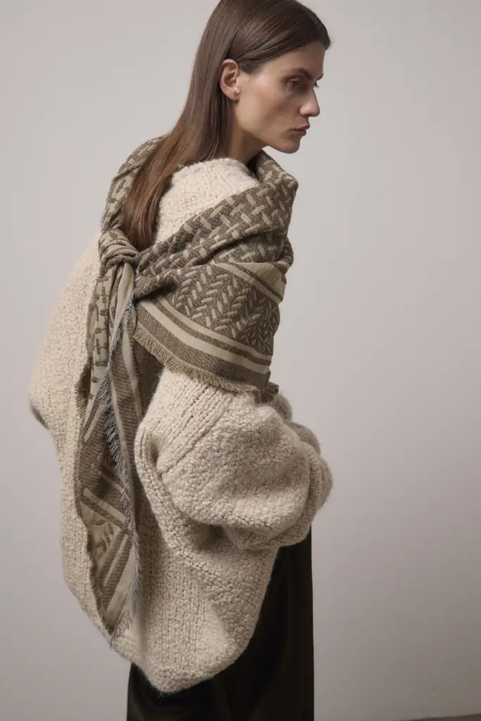 Lala Berlin Triangle Anaya wool mix stone Riesige Rabatte