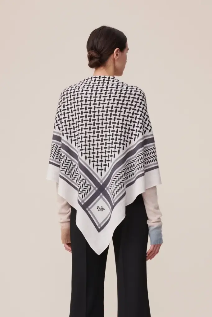 Lala Berlin Triangle Trinity Classic M cashmere alabastro off white 50% Rabatt für begrenzte Zeit
