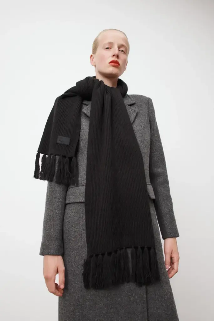 Lala Berlin Scarf Aminas wool mix lala black Rabatte dieses Monats