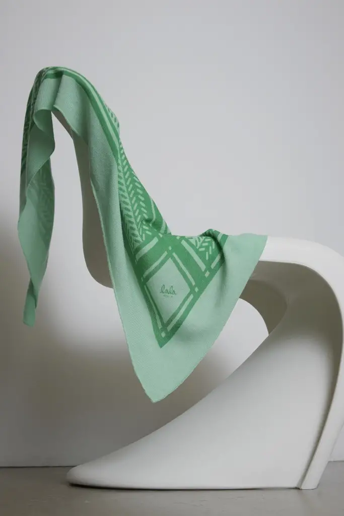 Lala Berlin Triangle Puzzle cashmere goryeo/green Verkauf