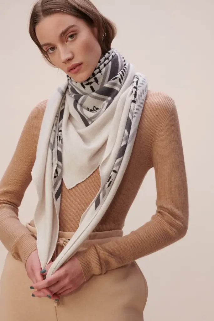 Lala Berlin Triangle Trinity Classic L cashmere off white Schlussverkauf