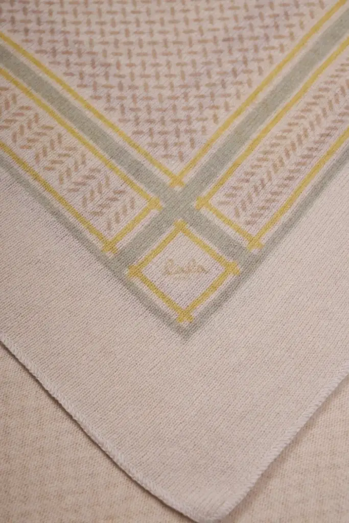 Lala Berlin Triangle Heritage Double cashmere egret flip Meist gekauft