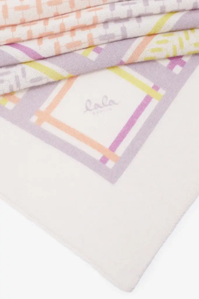 Lala Berlin Triangle Puzzle cashmere cream/pastels Discount Store für neue Produkte