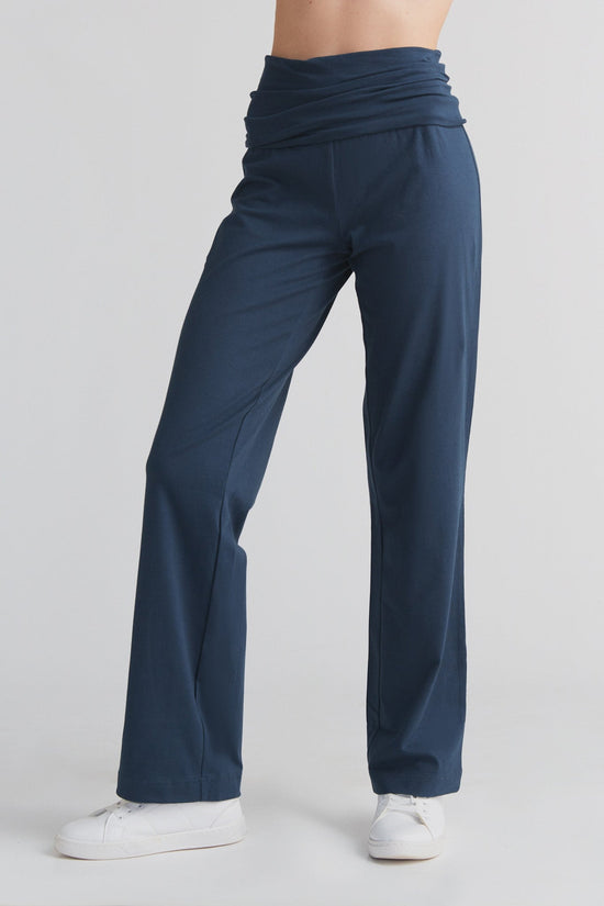 Leela Cotton 1726-048 | Damen Hose mit Umschlagbund - Navy Saisonschlussverkauf