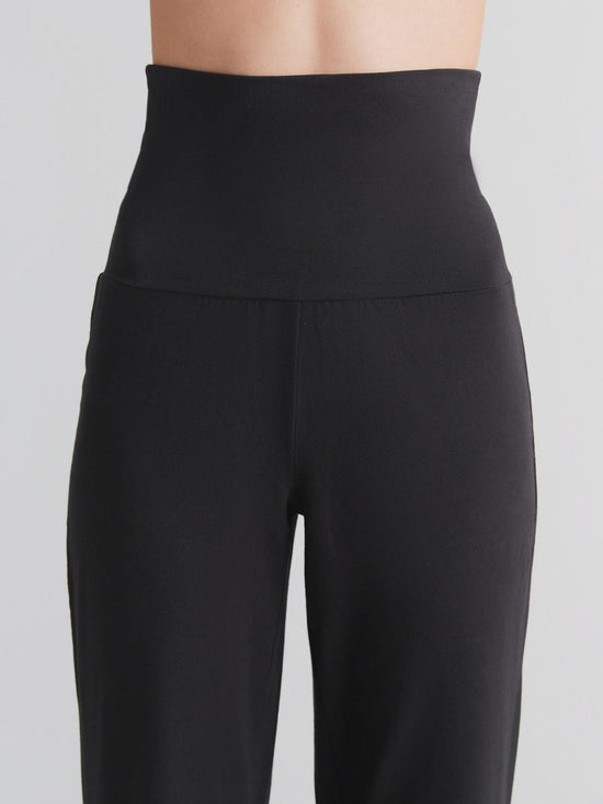 Leela Cotton 1726-021 | Damen Hose mit Umschlagbund - Schwarz Fabrikladen