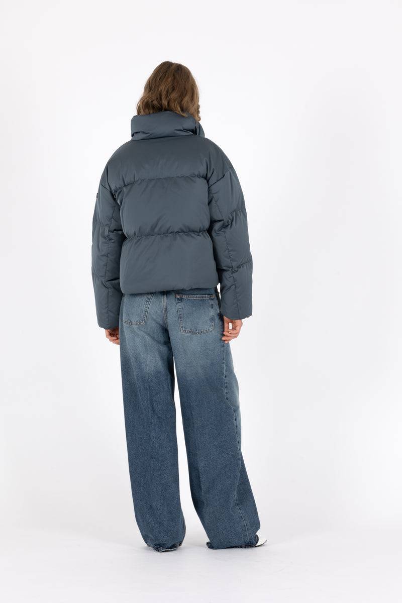 Lempelius CROPPED PUFFER NEA SKU: 205022285XS Rabatt