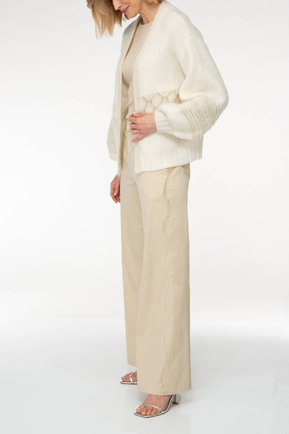 IVI GmbH SOLID KNIT Cardigan mit Zier-Crochet weiß Fabrikpreis