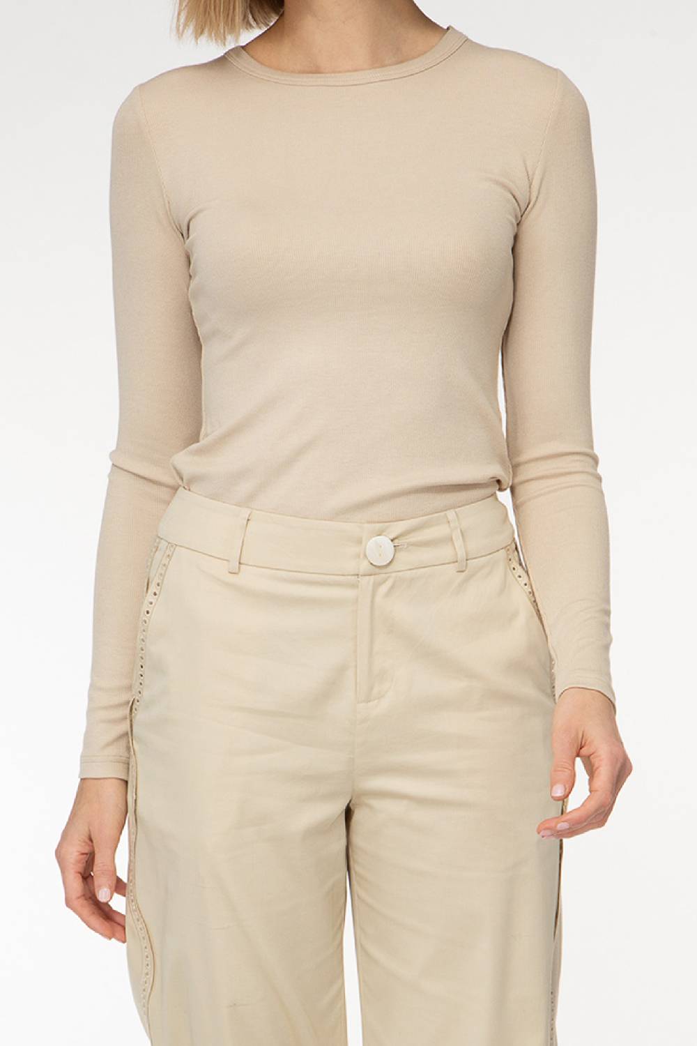 IVI GmbH ESSENTIAL Langarmshirt mit hohem Rundhalsausschnitt taupe Versandkostenfrei