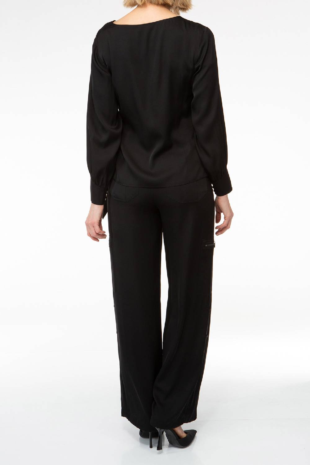 IVI GmbH SOLID SILK Seidenbluse mit Cut-Out Detail schwarz Online Shopping