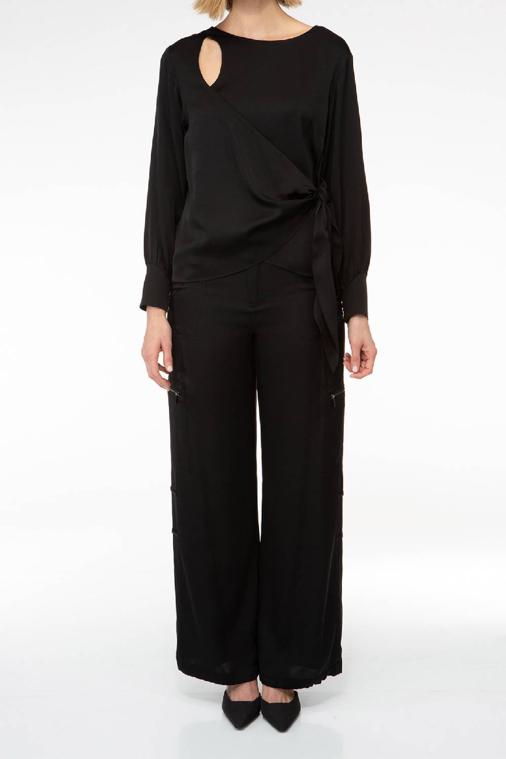 IVI GmbH SOLID SILK Seidenhose mit Cargo-Details schwarz Exklusivangebot