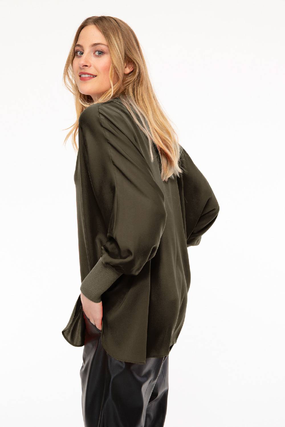 IVI GmbH SOLID SILK Tunika olive Clearance-Verkauf