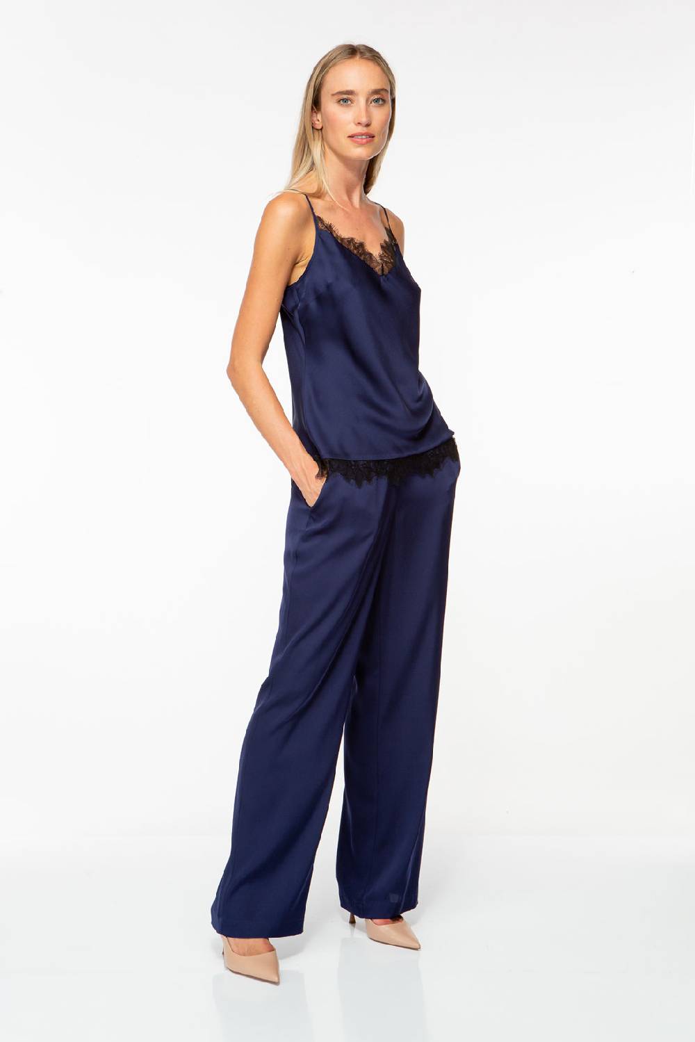 IVI GmbH SOLID SILK Top mit Spitze navy Online Outlet