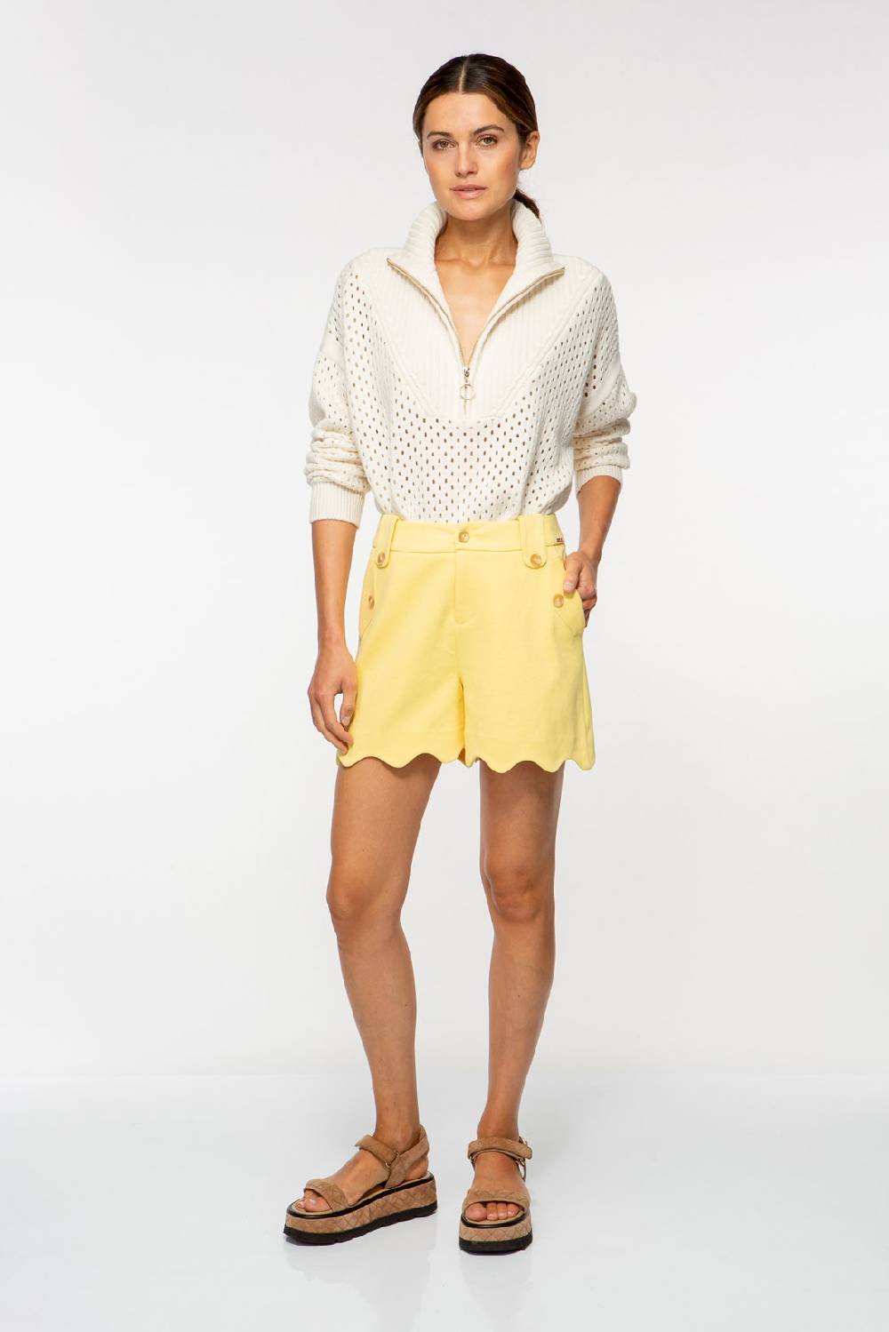 IVI GmbH SOLID JERSEY Shorts pastel sun Meist gekauft