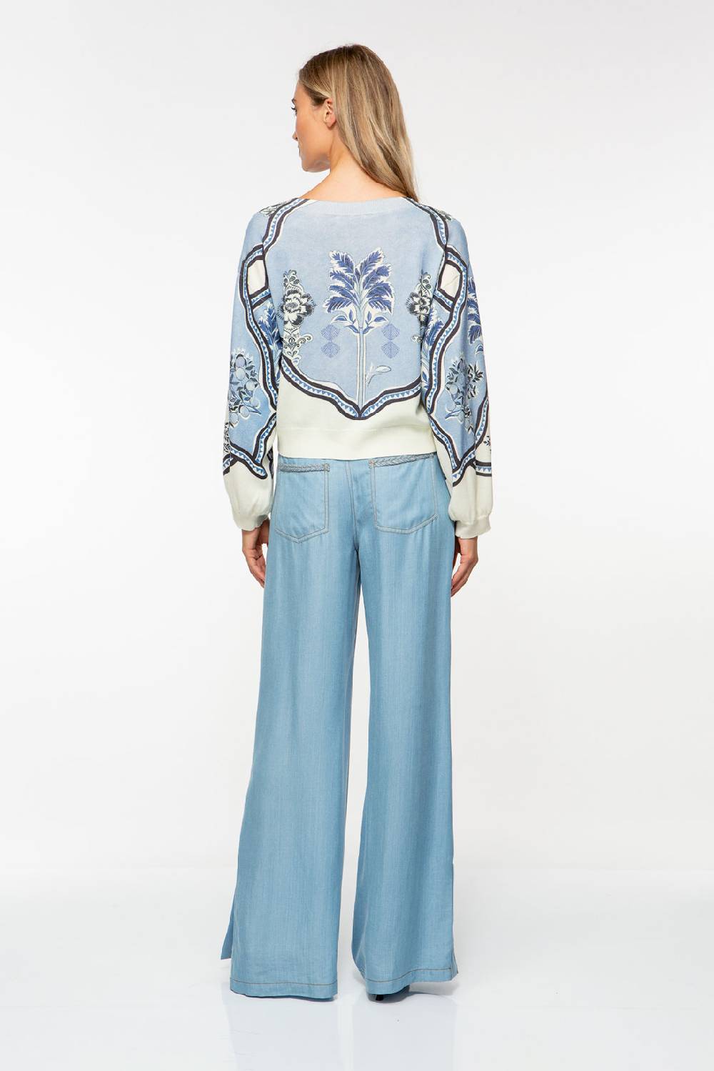IVI GmbH ORIENTAL GARDEN Pullover sky Neueste Mode