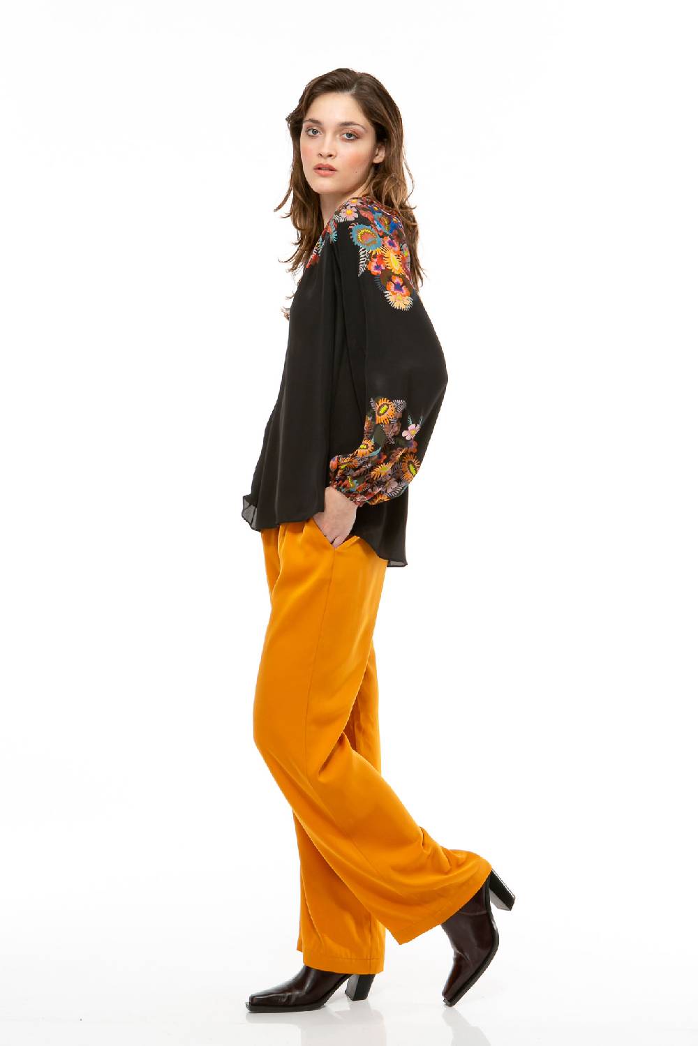 IVI GmbH FLOWER BALL Bluse schwarz Nur noch ein Tag übrig