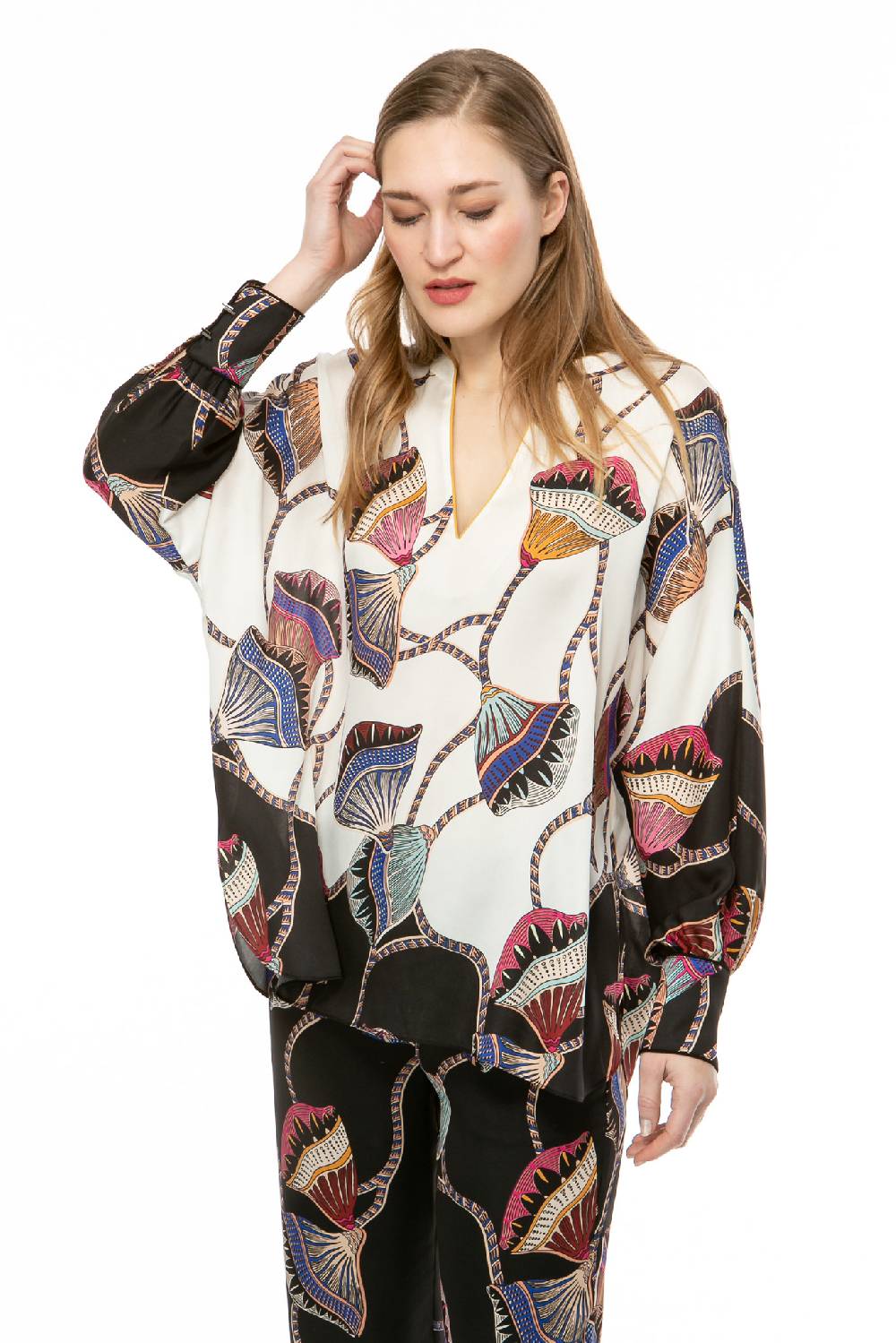 IVI GmbH LOTUS BLOSSOM Tunika weiß 2025