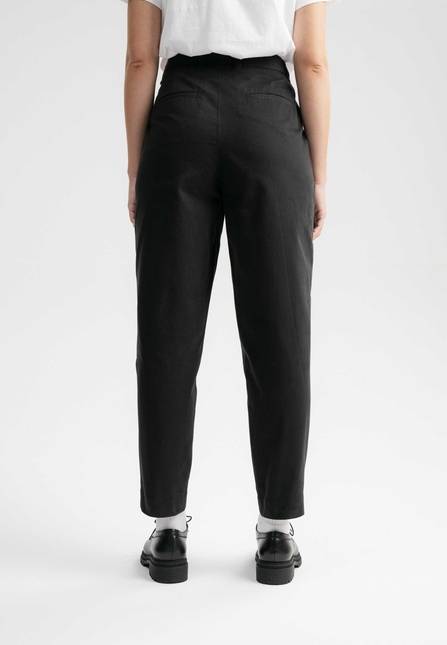 Melawear Hose mit hohem Bund und schmal zulaufendem Bein JANAKI Fabrikpreis