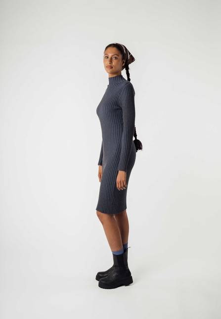 Melawear Rippstrickkleid SHIVANI Begrenztes Angebot