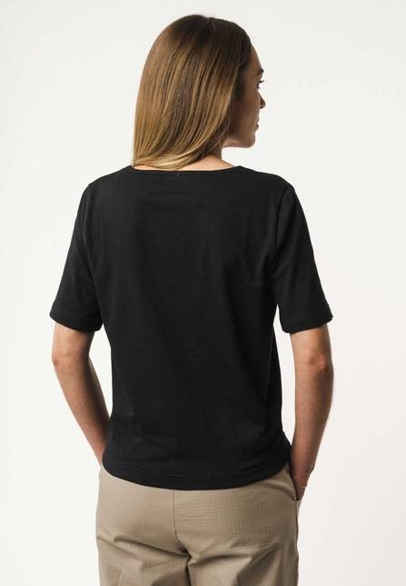 Melawear V-Neck T-Shirt LALI Bundle Räumungsverkauf