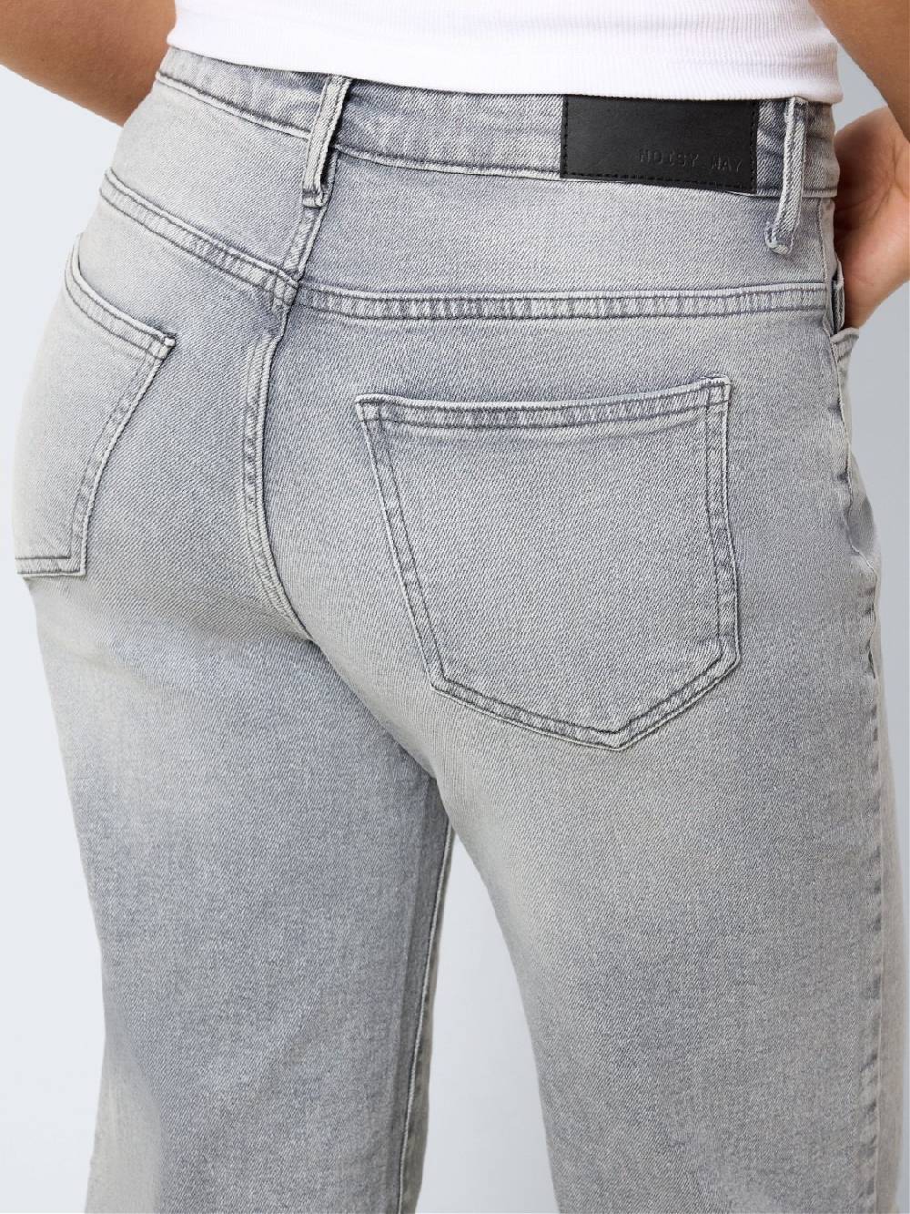 NOISY MAY NMYOLANDA NM WIDE JEANS NOOS (Light Grey Denim) Valentinstagsangebot