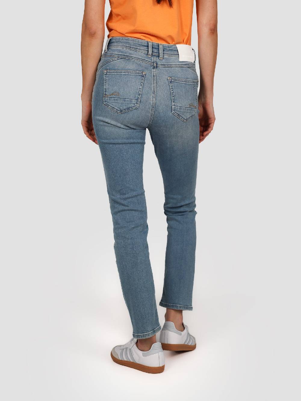 M.O.D REA High Regular Fit - (3957 Address Blue) Kostenlose Rückgabe