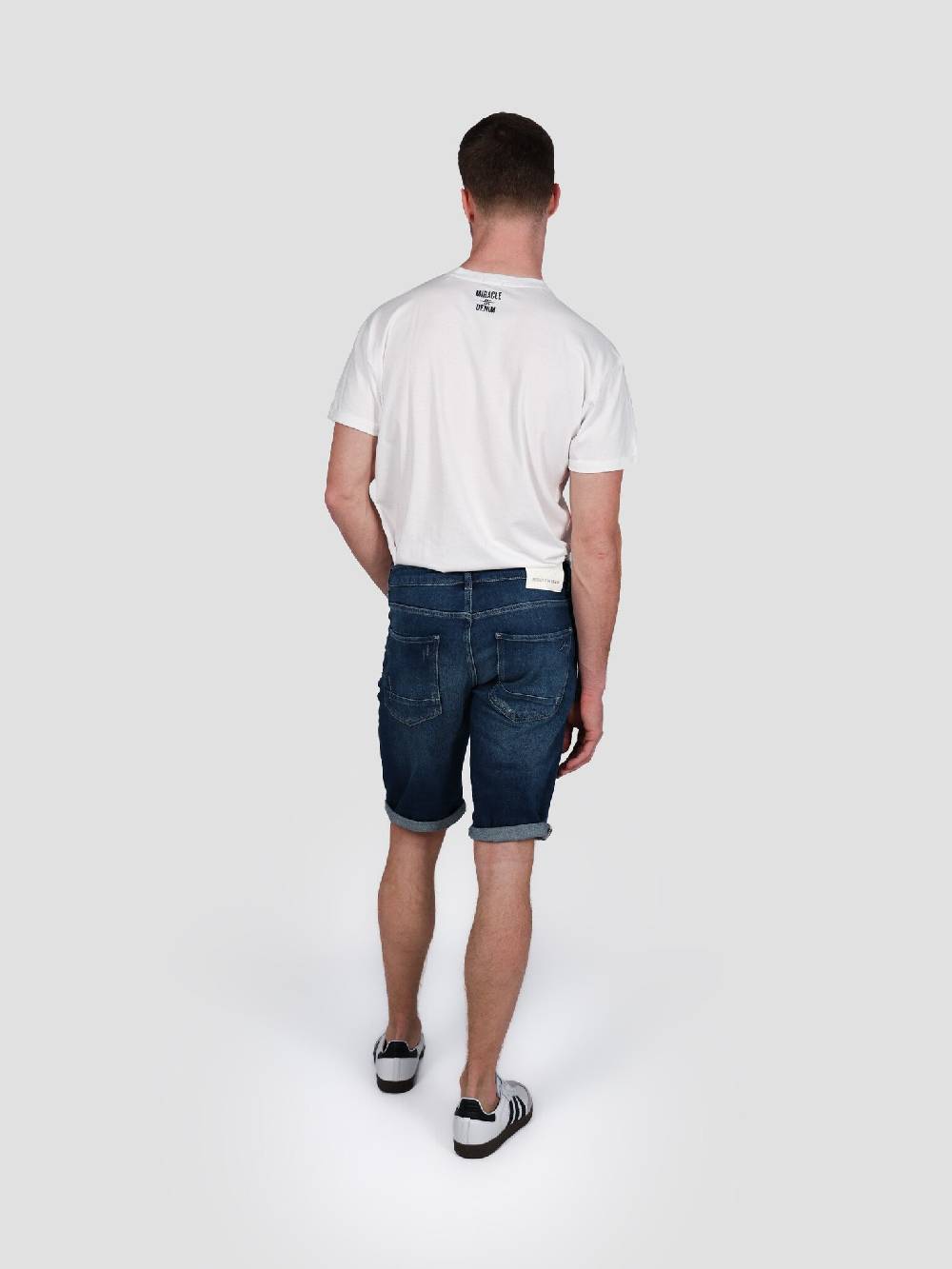 M.O.D TREVOL SHORTS SP24-1013 (absent blue 3990) 50% Rabatt für begrenzte Zeit