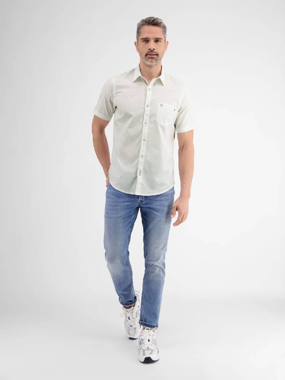 Lerros 2442010 CASUAL KATOENEN LINNEN OVERHEMD (100 WHITE) Angebote