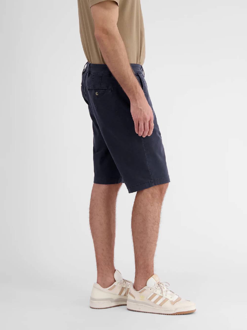 Lerros 2439213 T12 Hose Kurz (485 Classic Navy) Cyber Monday