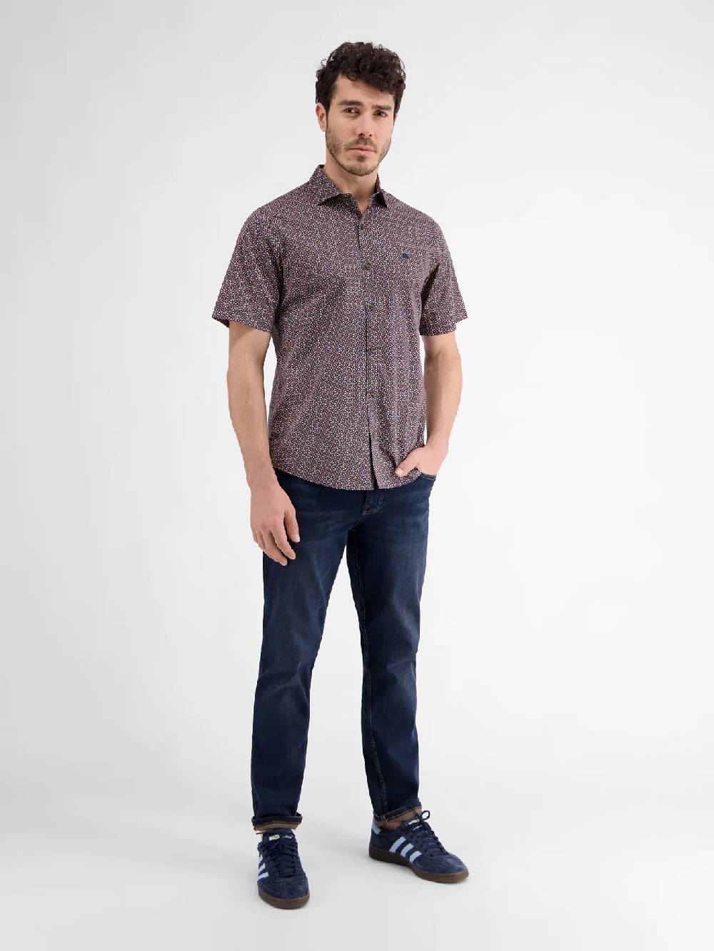 Lerros 2432303 SHIRT MET HALVE MOUW EN GEOMETRISCHE PRINT (485 CLASSIC NAVY) Top Angebot