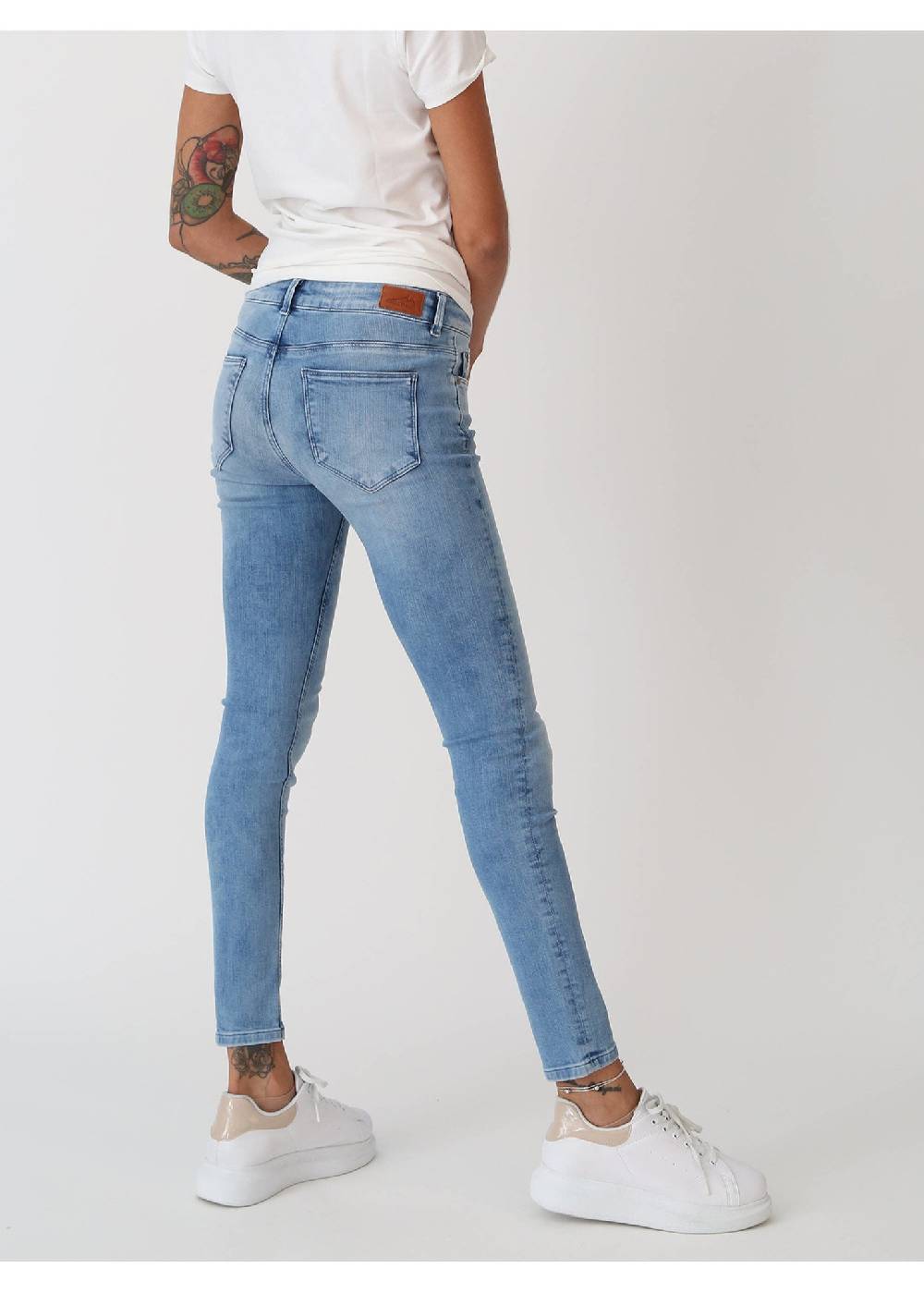M.O.D Sina Skinny Fit Panda Blue Zeitlich begrenztes Angebot