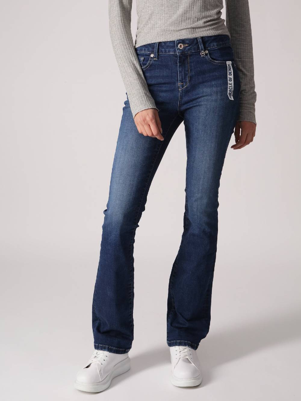 M.O.D SINA Bootcut Melvil Blue Räumungsverkauf