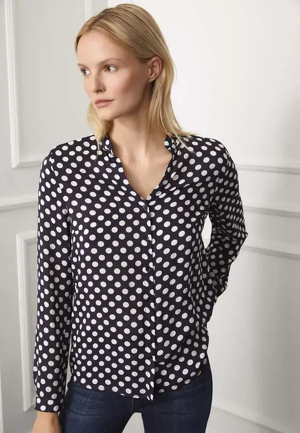 More & More Viskosebluse mit Tupfenprint, marine/weiß, Frühjahrs-Kollektion Rabatte dieses Monats