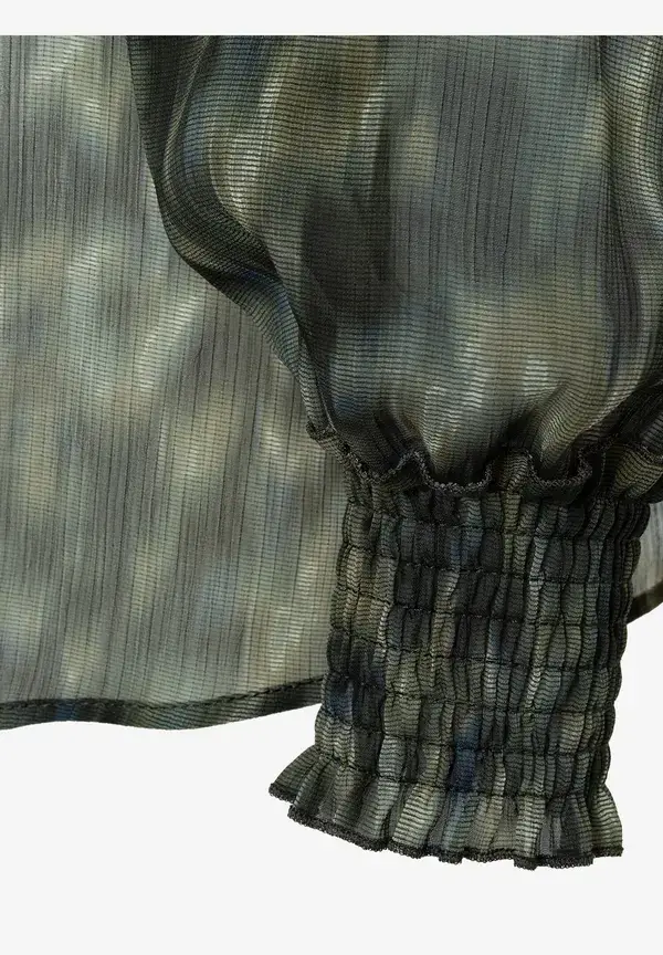 More & More Chiffonbluse, New Animal-Print im Angebot