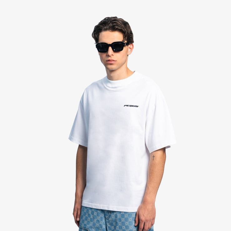 Pequs Plágia Chest Logo T-Shirt Heißer Verkauf