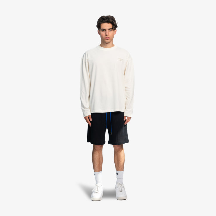 Pequs Island Defender Longsleeve Cyber Monday