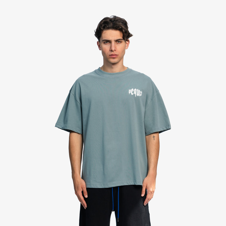 Pequs Mythic Chest Logo T-Shirt Muttertagsangebot